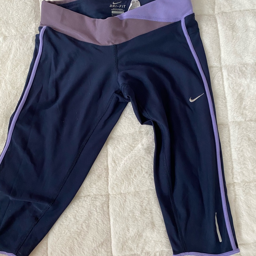 Nike cropped leggings